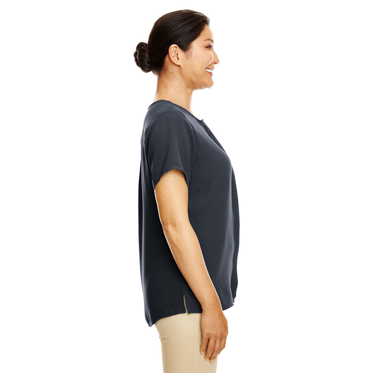 Devon & Jones Women's Stunning Black Perfect Fit Short-Sleeve Crepe Blouse