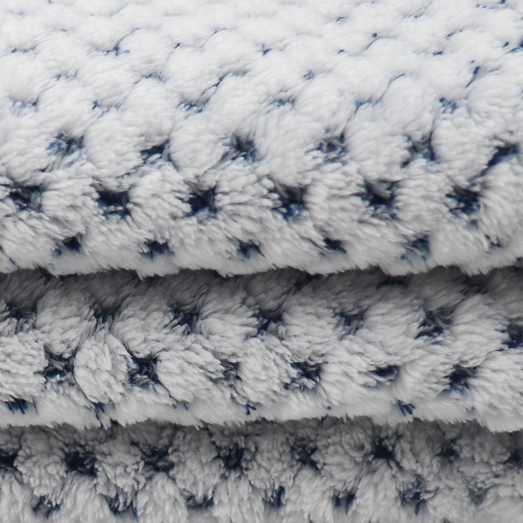 Zusa Navy - Trimmed White Luxury Plush Siesta Blanket: Your Ultimate Nap Companion