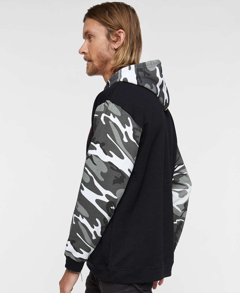 Code Five Fashionable Camo Hooded Sweatshirt - A Must - Have!